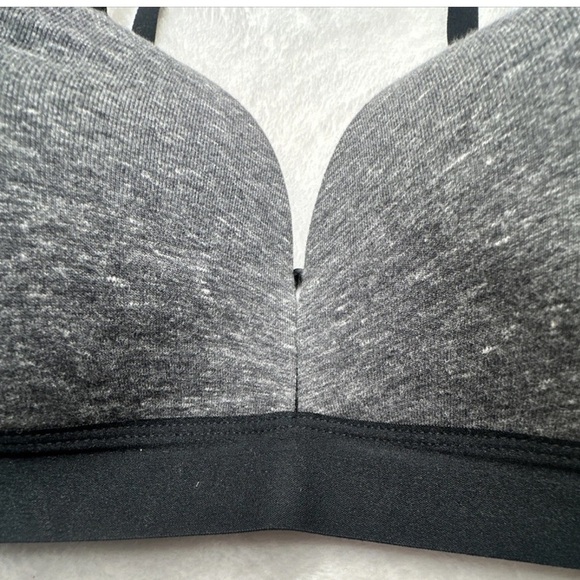 Auden Gray Black Lightly Lined Wireless Full Coverage T-Shirt Bra Size 34DD - Picture 3 of 9
